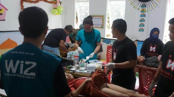 Sunatan Massal WIZ Sulbar, dengan metode LEM Berlangsung Sukses di Mamuju